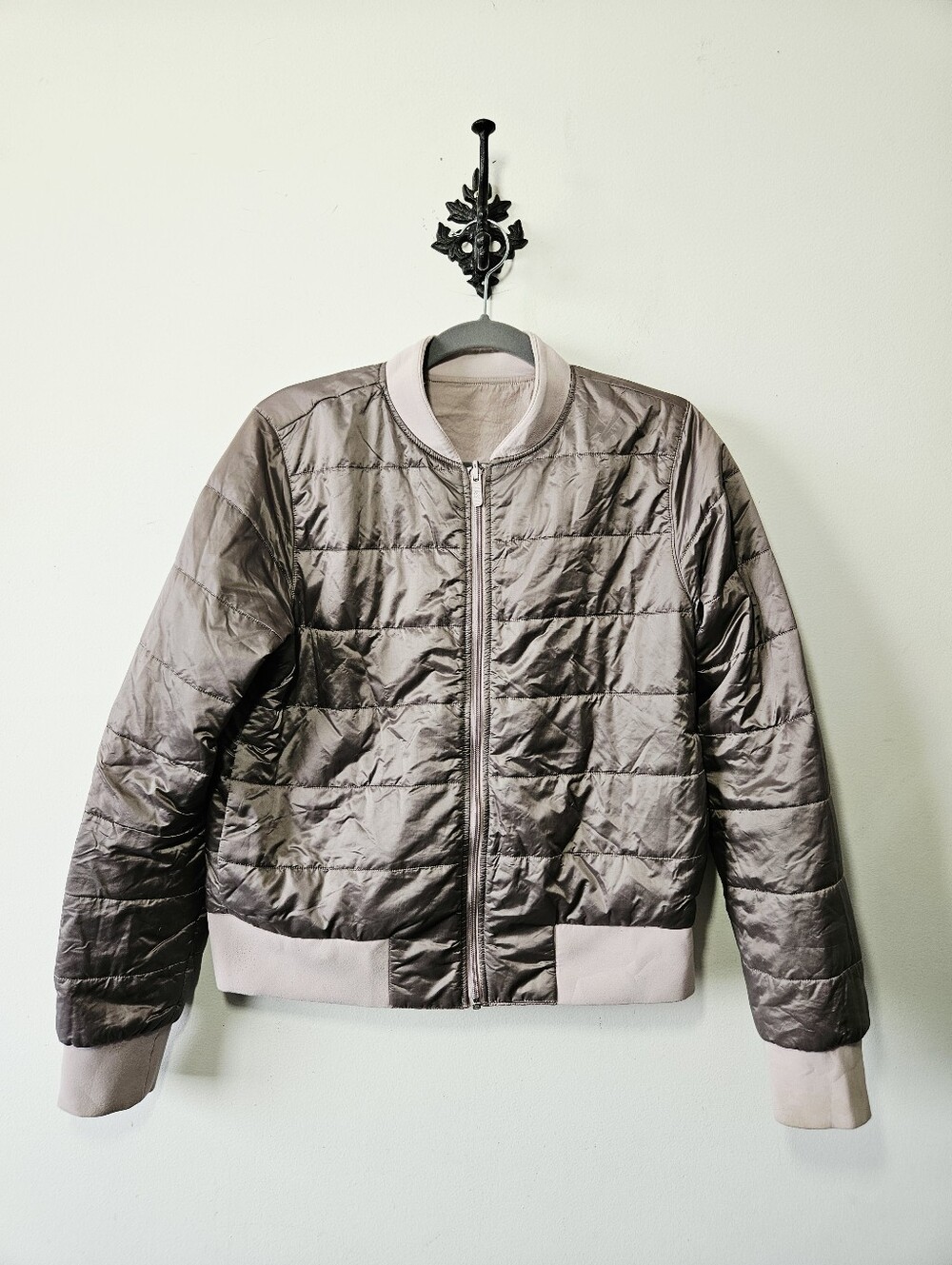 Lululemon Non-Stop Bomber *Reversible Size 10 Pink Fawn Puffer Jacket - Picture 6 of 10